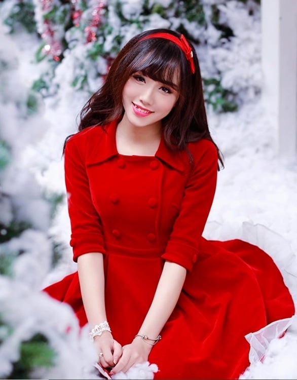 Outfit thu hút mọi ánh nhìn trong đêm Noel 