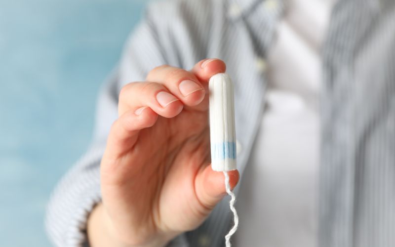 Bạn gái chưa từng quan hệ nên hạn chế sử dụng tampon